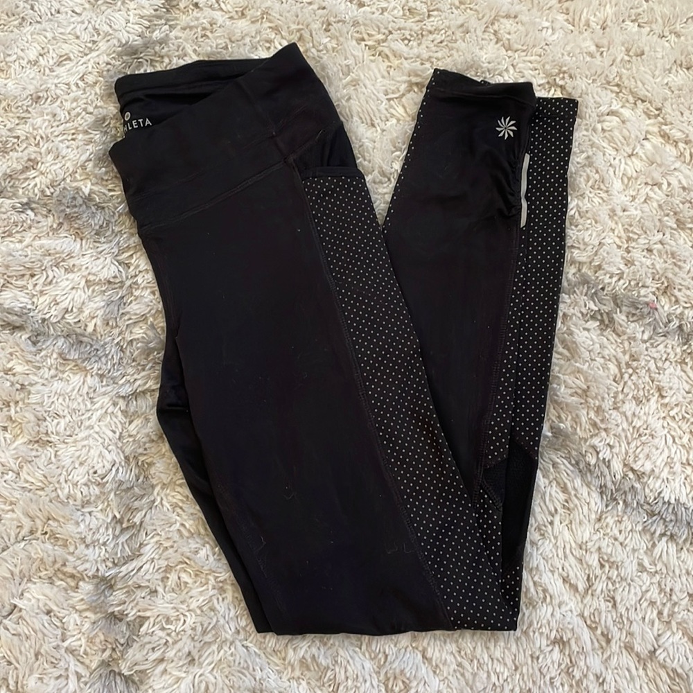 Running leggings with reflector